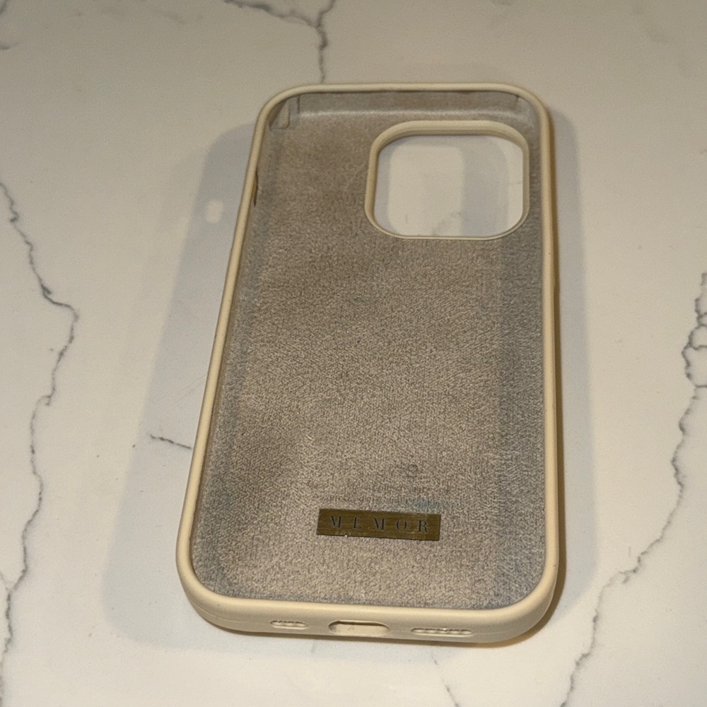 MEMOR Shell Pattern iPhone 14 PRO Case - Cream - Picture 10 of 11